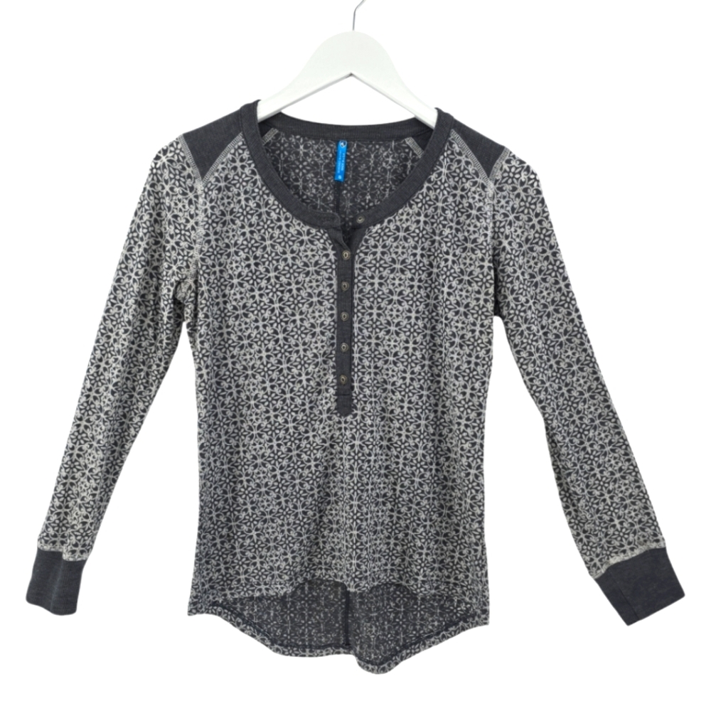 Long Sleeve Black & White Printed Henley Top